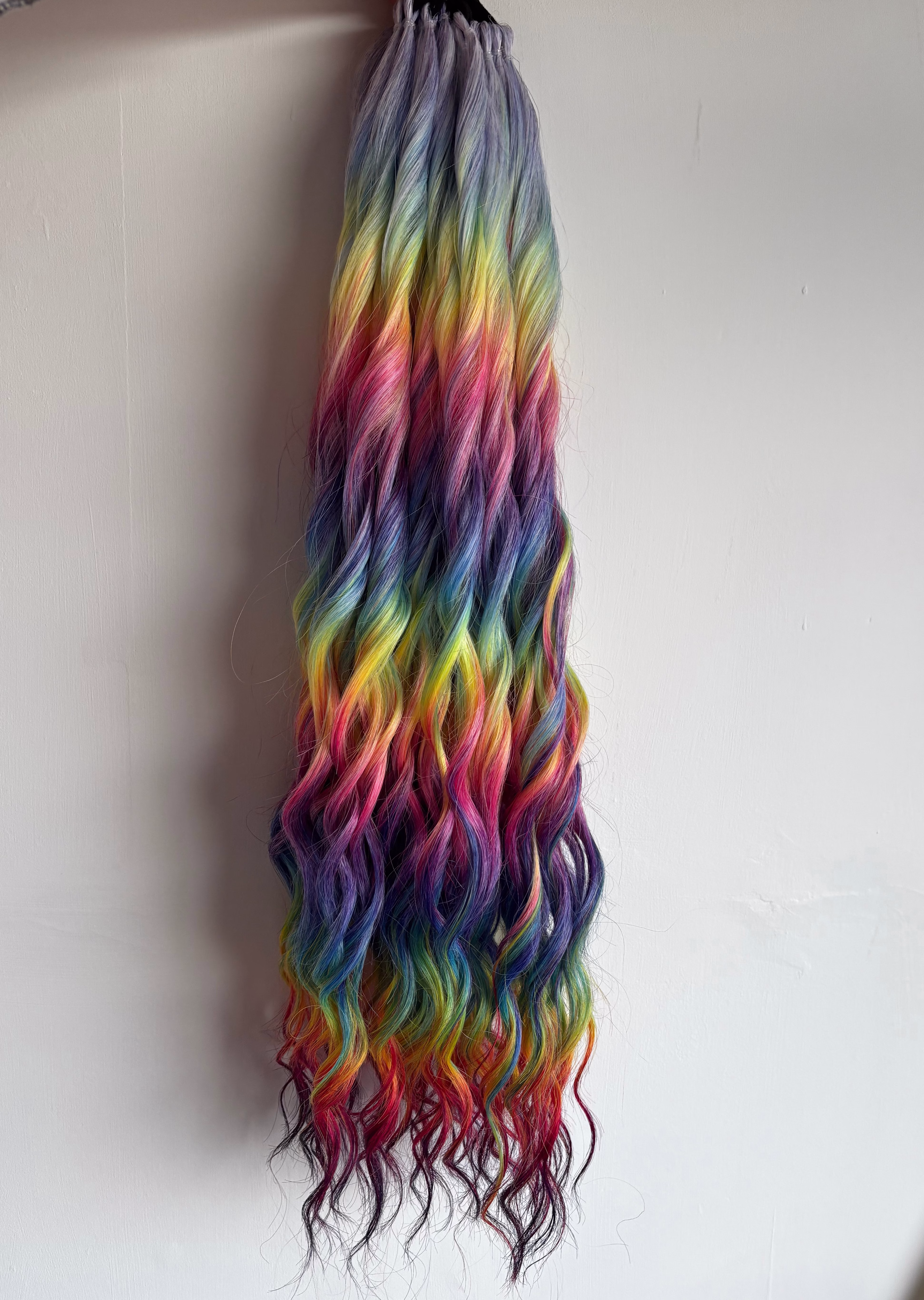 Pastel Wavy Ponytail - Image 8